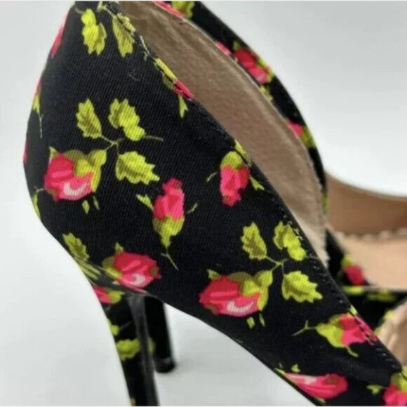 Betsey Johnson Hallye Floral Stiletto Heels with Poms Size 6.5 - Picture 6 of 12